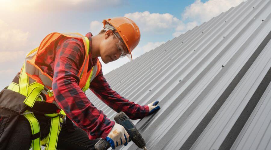 Expert new roof installation services in Ontario, WI